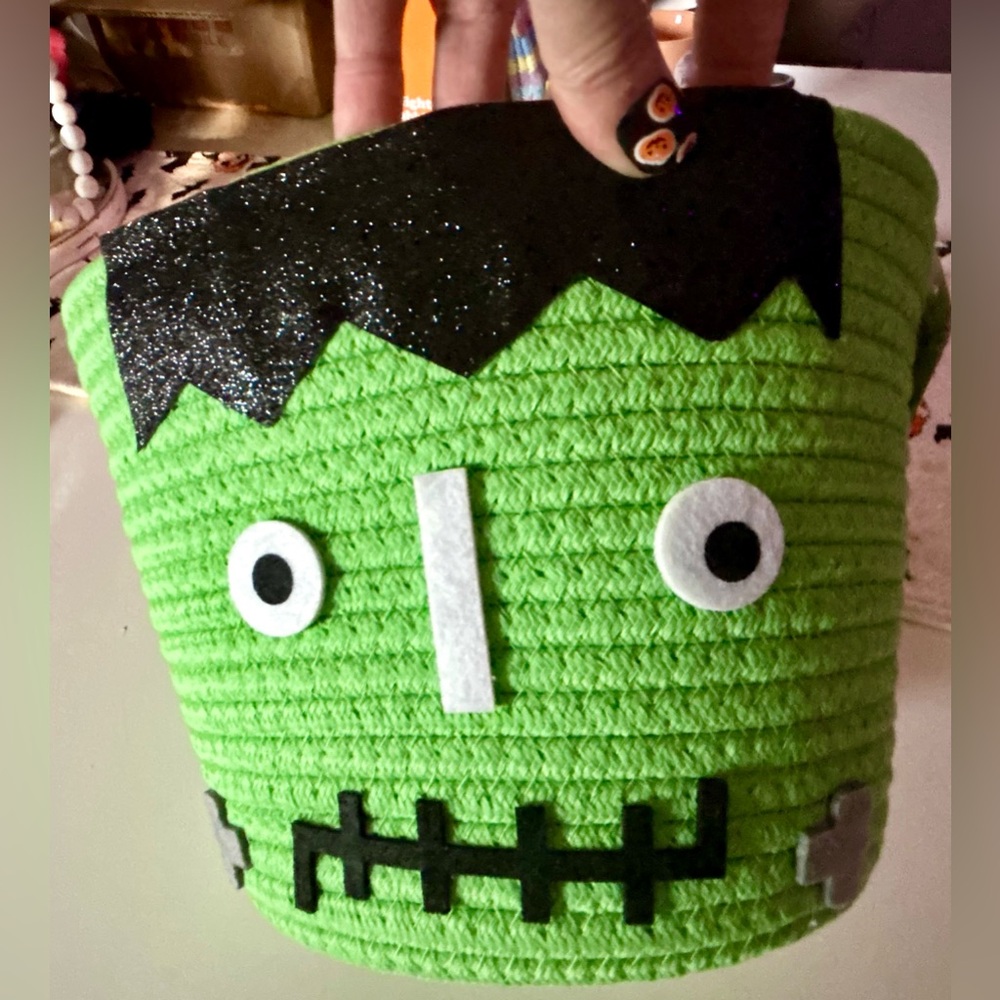 Frankenstein Rope Basket NWT 13in, Halloween decor storage